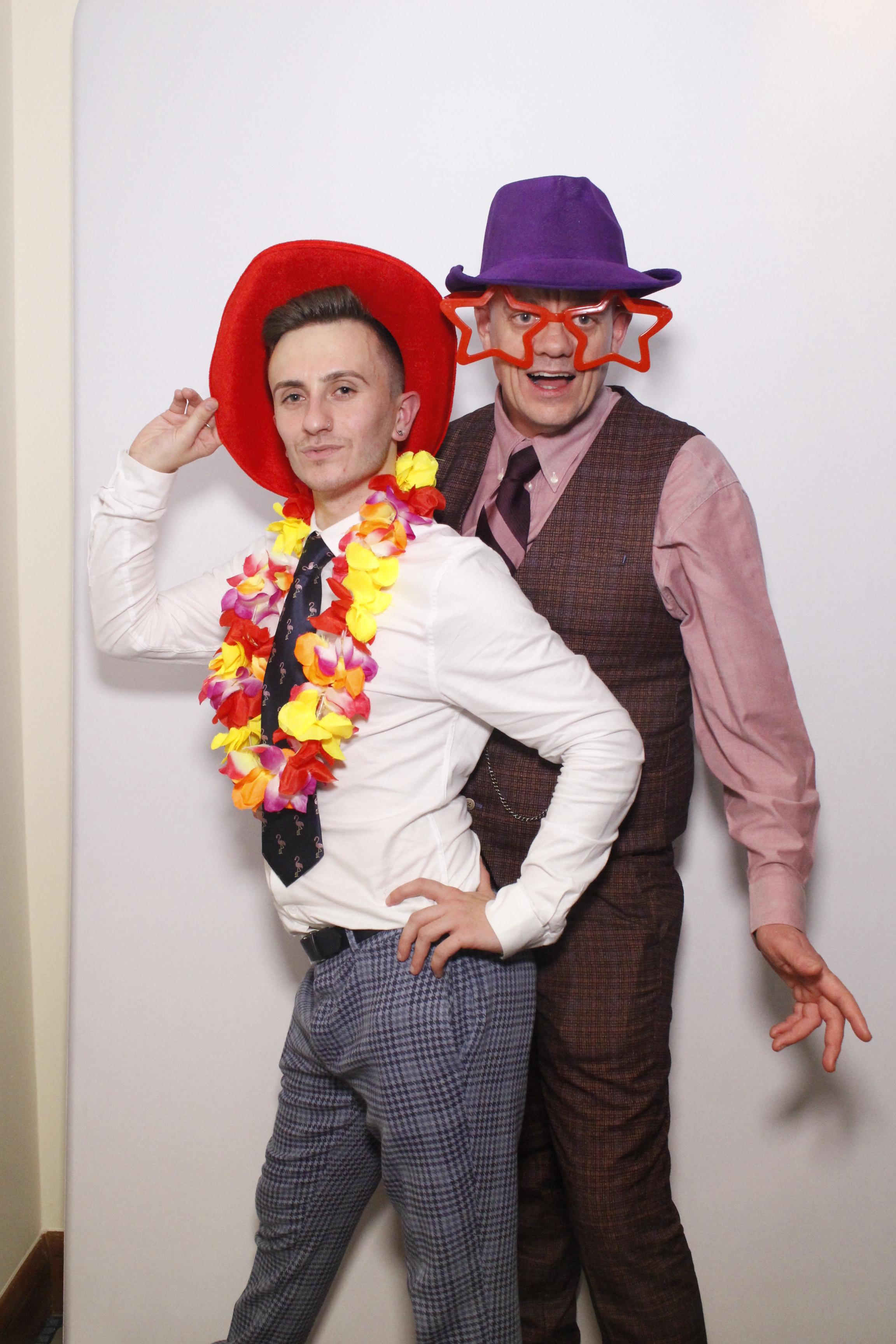 Luke & Emily's Wedding | View more photos from the event at gallery.myphotoboothexperience.co.uk/u/MyPhotoBoothExperienceLtd/Luke-Emilys-Wedding